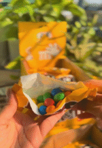 M&M’s Peanut Flavour Chocolate Gift Bags (1080g) 24 x 45g - Image 3